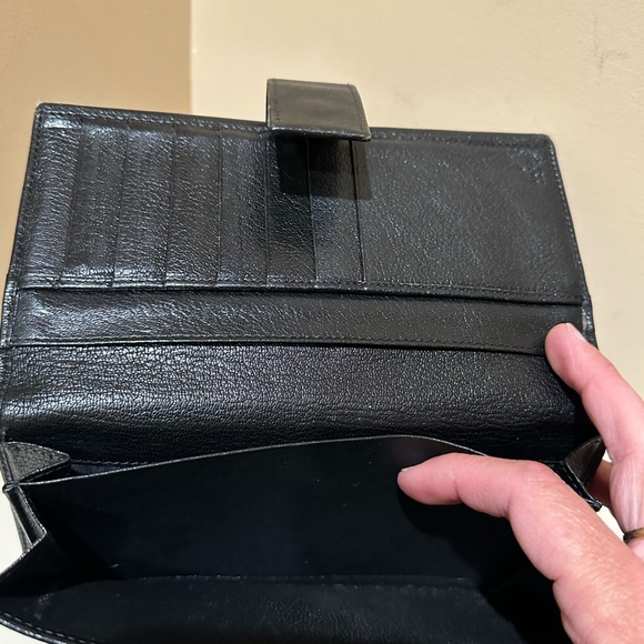 Gucci Long Leather Studded GG Interlocking Wallet - Picture 10 of 14